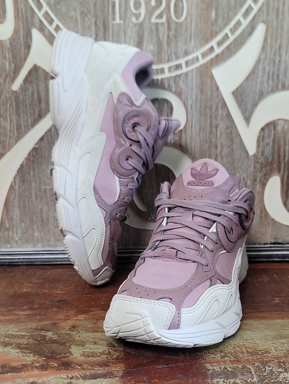 🔥Adidas Wmns Astir "Purple Bliss" Wmns 9.5 Good Condition Fast Shipping🔥